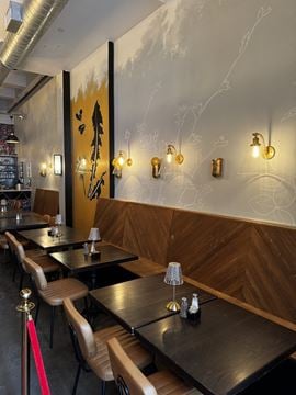 2,000 SF | 317 Union Avenue | Corner Turn-Key Restaurant with Glass Frontage for Sale