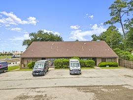 260 I-45 Medical Office for Lease – High-Visibility, Healthcare-Driven Location