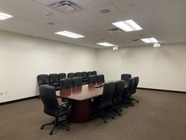 202 S Cheyenne Ave - One Place Tower - Office