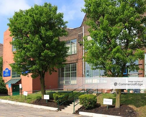 Philadelphia Design & Distribution Center