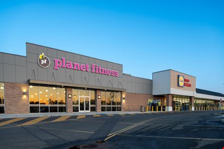 Photo of commercial space at 501-535 Montauk Highway in West Babylon