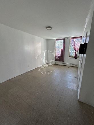 230 E 144th St