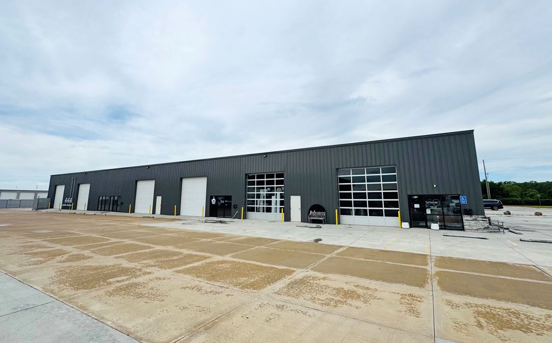 NORTHWEST WICHITA FLEX SPACE