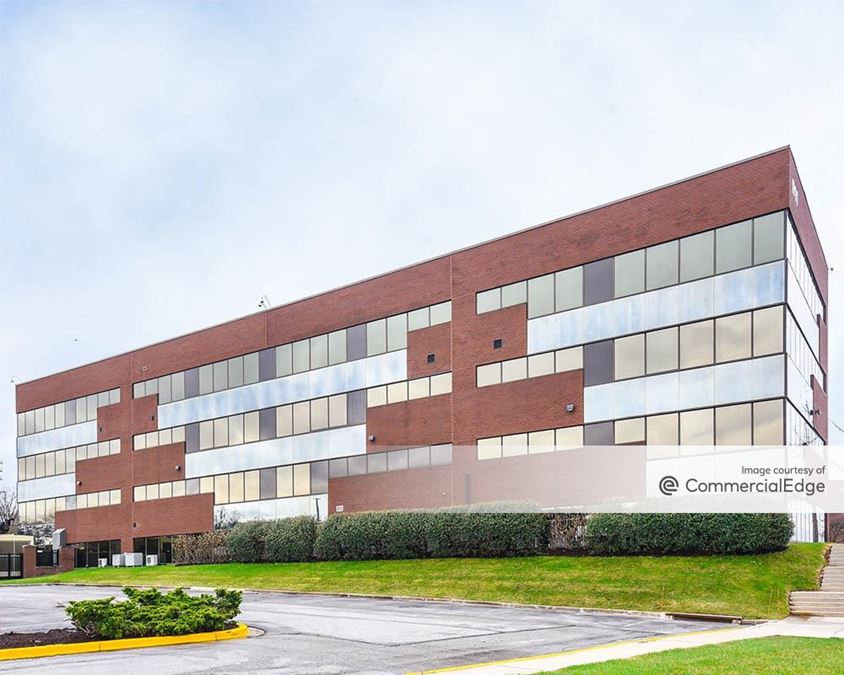 911 Elkridge Landing Road 911 Elkridge Landing Road Office Building