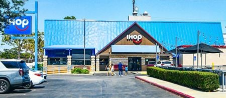 Retail space for Sale at 5310 Lakewood Blvd in Lakewood