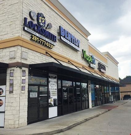 Retail space for Rent at 6720 Chimney Rock Road
5504 Bellaire Blvd in Houston