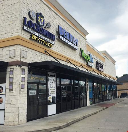Retail space for Rent at 6720 Chimney Rock Road
5504 Bellaire Blvd in Houston