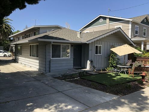 256 Pettis Ave