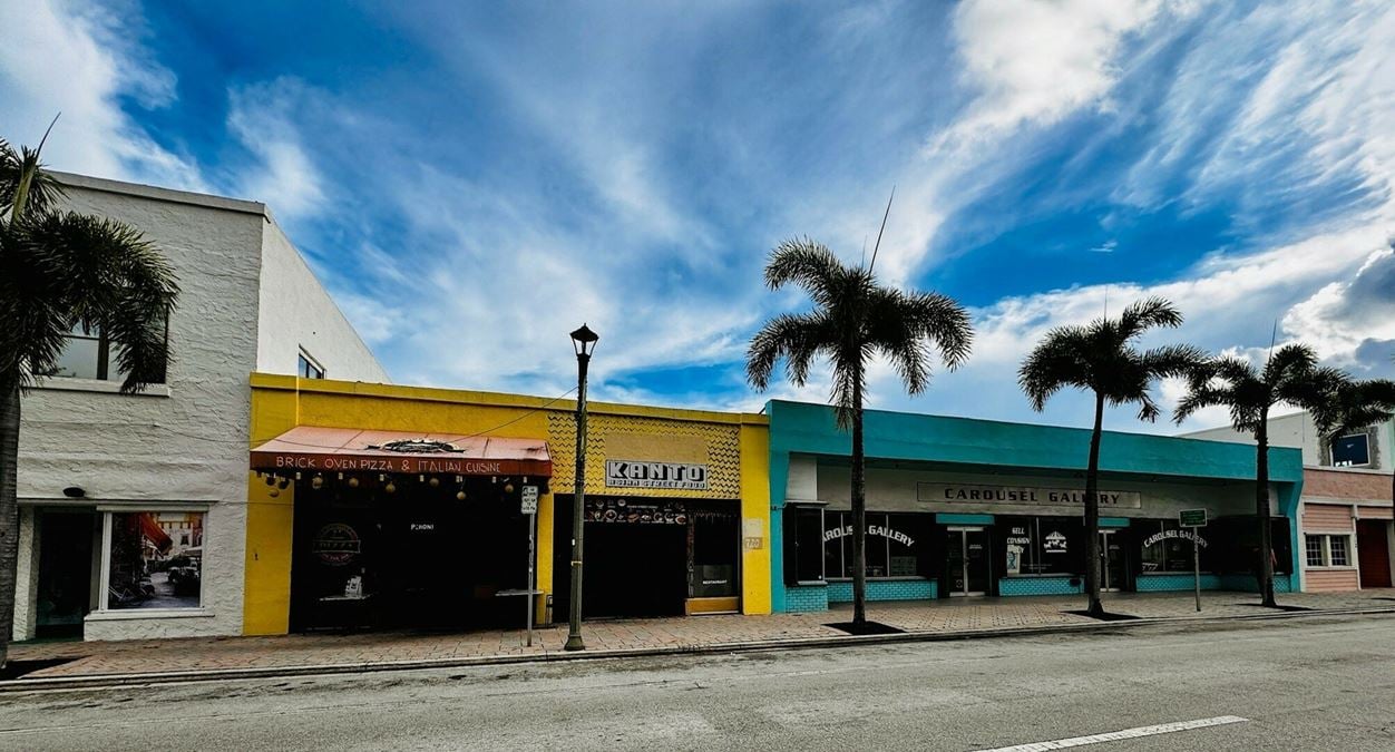 Beach Town High Street Retail