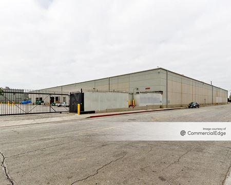 Photo of commercial space at 5200 South Alameda Street in Vernon