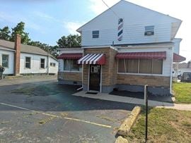 3200 N Dixie