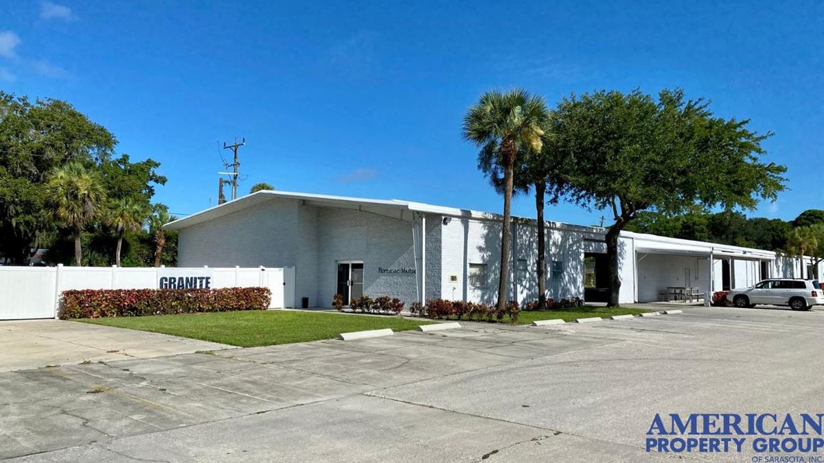 14,400 SF Office Warehouse on University