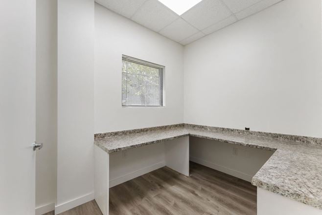 26211 I45, Spring