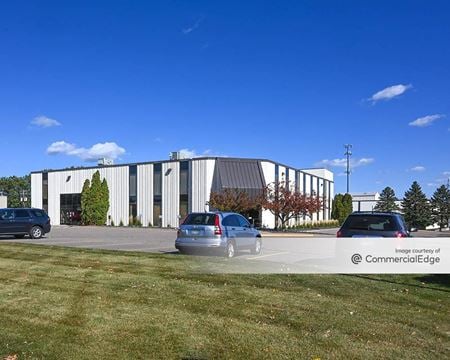 Commercial space for Rent at 899 Highway 96 West in Shoreview