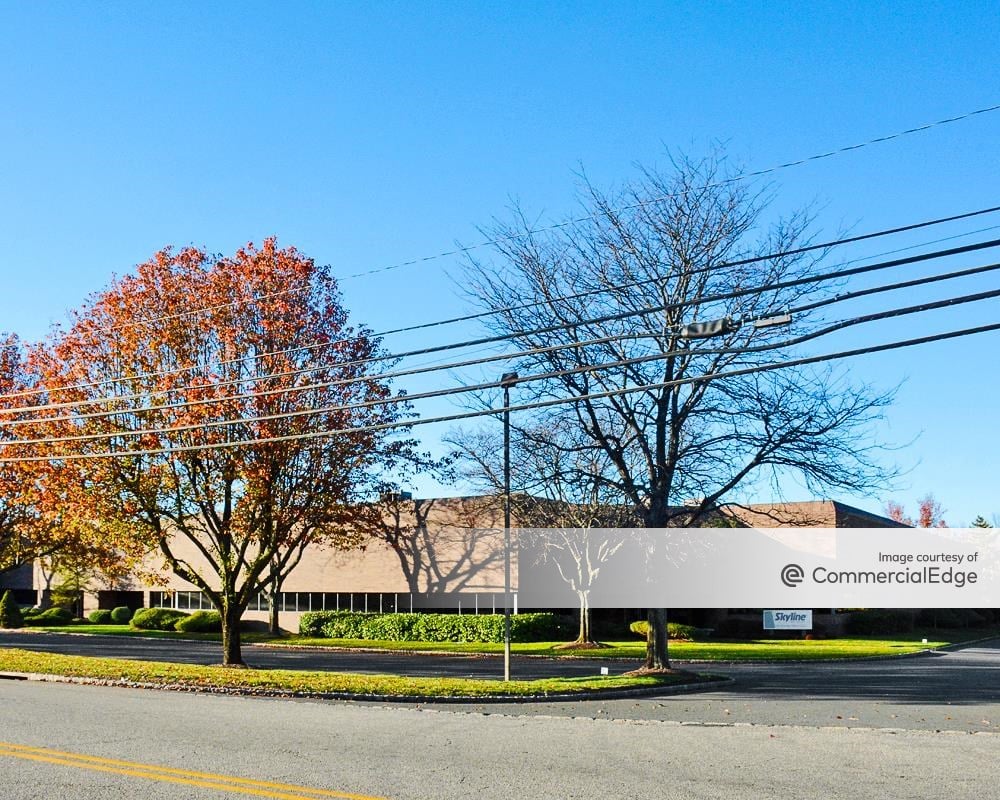 10 Bloomfield Avenue - 10 Bloomfield Avenue | Industrial Building