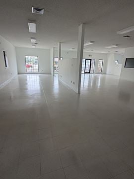 Airport Business Center
