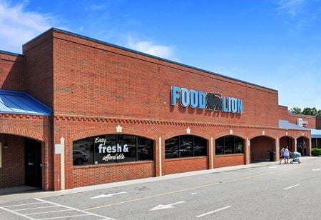 Retail space for Rent at 1 Dunlop Village Circle in Colonial Heights