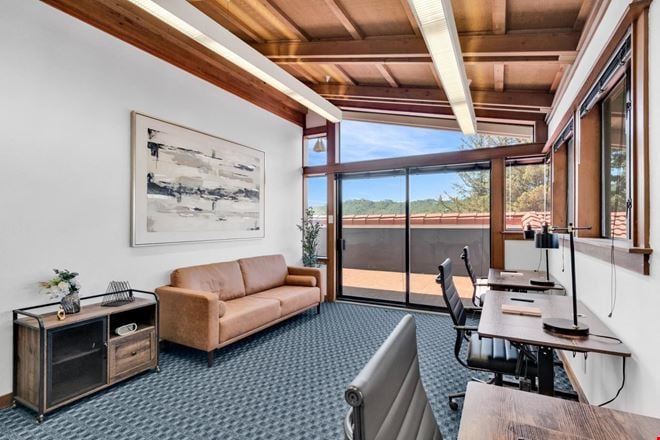 851 Irwin St | 29,923 SF | Office Building