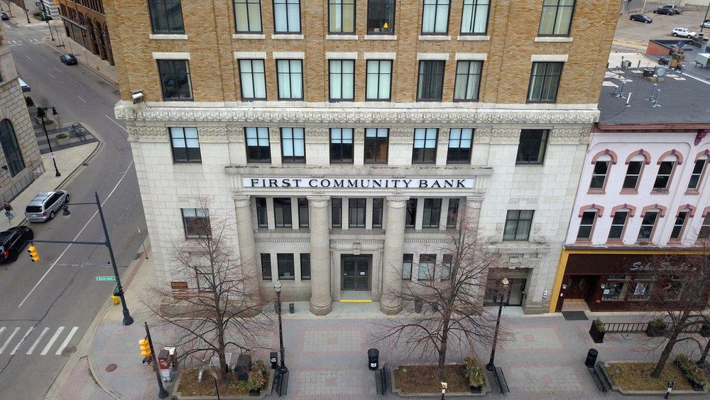 PRICE REDUCED! Downtown GR Bank/Retail Condo For Sale