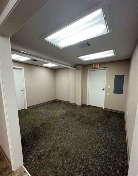 Photo of commercial space at 1510 Corporate Dr in Shreveport