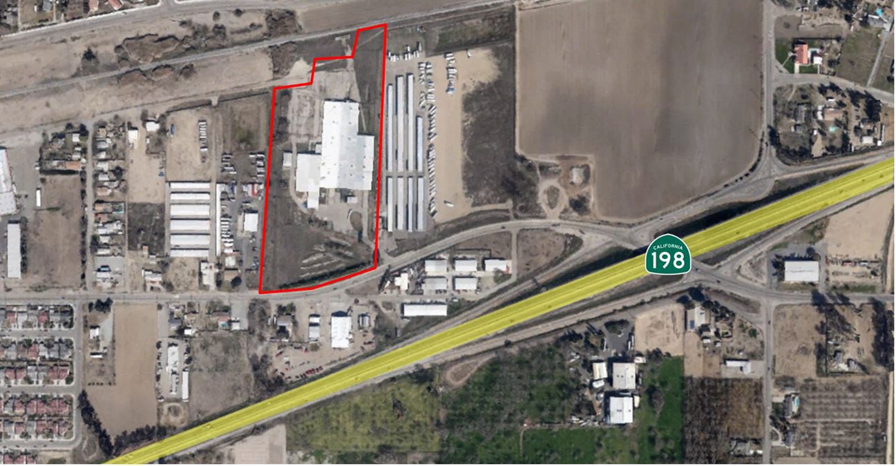 ±10,000 SF Warehouse Spaces Available in Hanford, CA