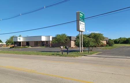 Office space for Rent at 931 13th Ave N in Clinton