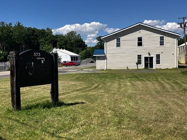 373 Pleasant Ave