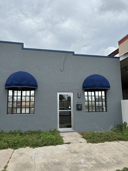 Photo of commercial space at 211 E Monroe in Harlingen