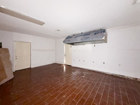 Renovated Corner Retail Opportunity Near S Claiborne Ave