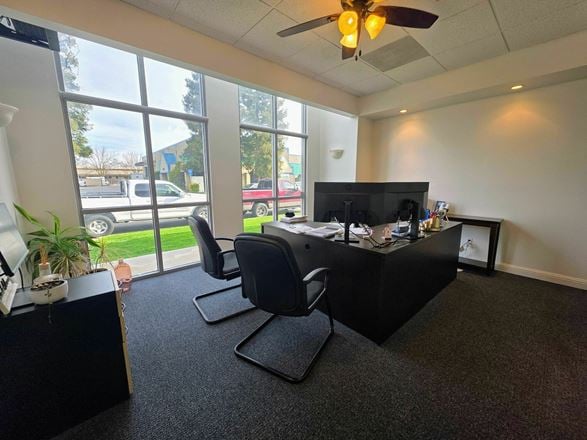Professional Office Space Located In Palm Bluffs Corporate Center