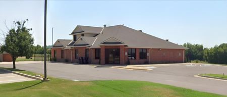 Office space for Sale at 530 SW 80th St in Oklahoma City