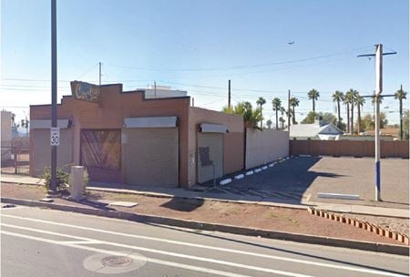 Retail space for Rent at 915 Grand Ave in Phoenix