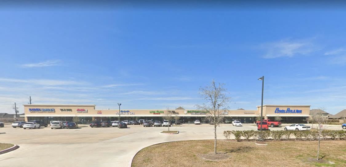 Retail Space Available | Pearland, TX