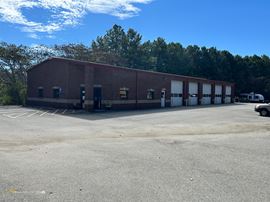 Auto Repair Building on ±2.65 AC