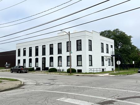 Photo of commercial space at 219 Southard Road & 1911 N 14th Street in Toledo