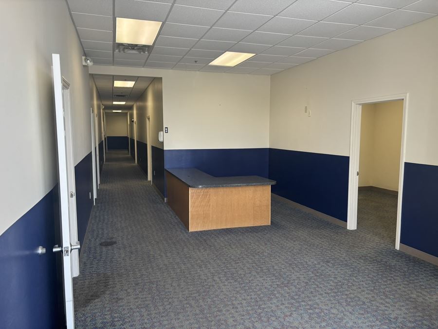 In-Line Retail/Office Space