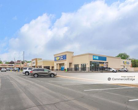 Retail space for Rent at 2900 West 66th Street in Richfield