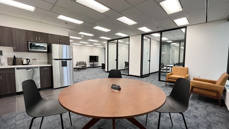 Aspen Flex by Aspen Properties - Aspen Flex - MNP Tower