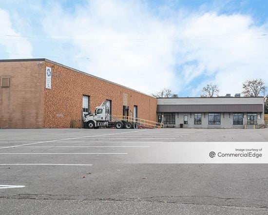Plymouth Distribution Center