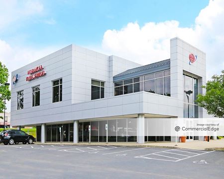 Office space for Rent at 321 Whittington Pkwy in Louisville