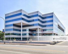 900 Stewart Avenue