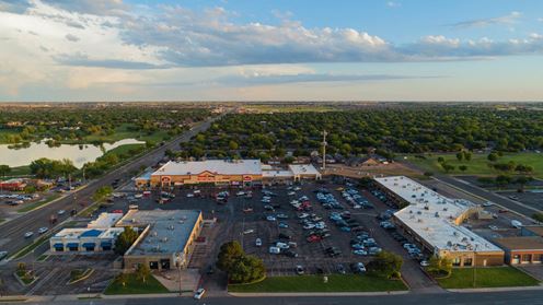 Rockridge Plaza