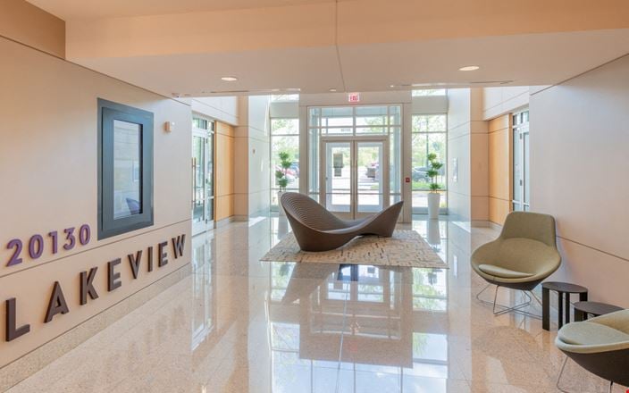 Lakeview at University Center