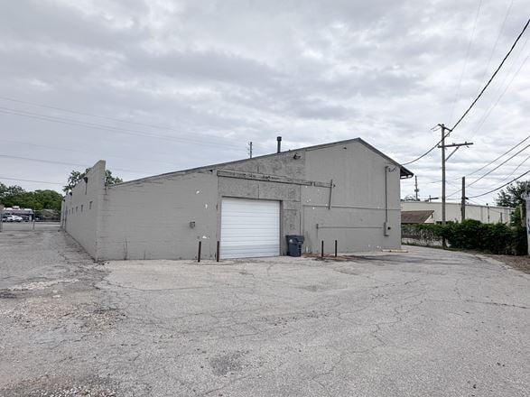 WAREHOUSE SPACE IN SOUTH WICHITA