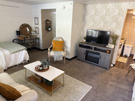 Fiddler's Flats Apartments