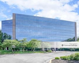 70 Corporate Woods