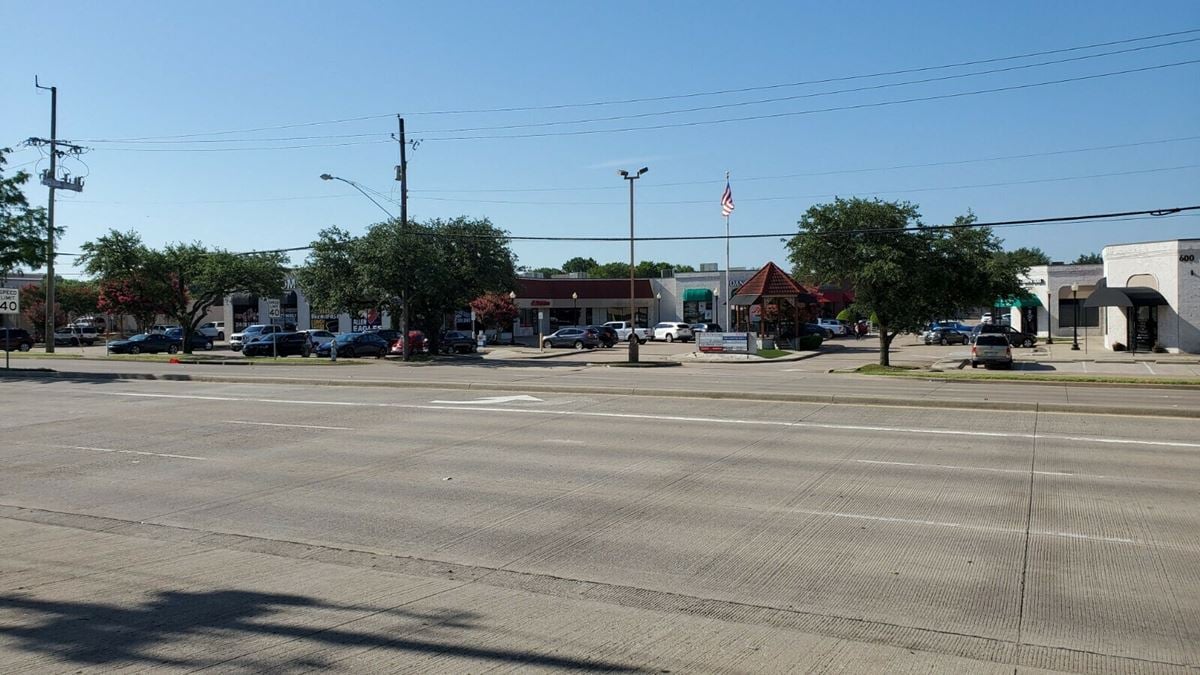 Eagle Plaza