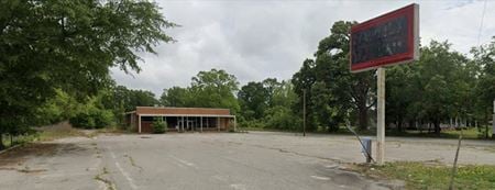 Photo of commercial space at 143 S Patterson St in Maxton