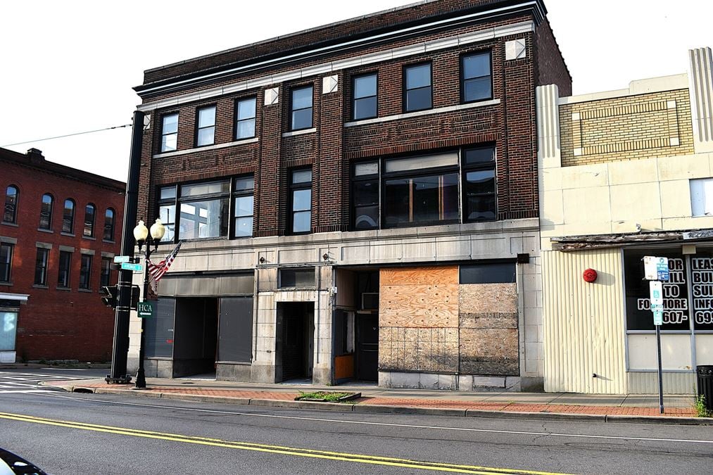 257 Main St