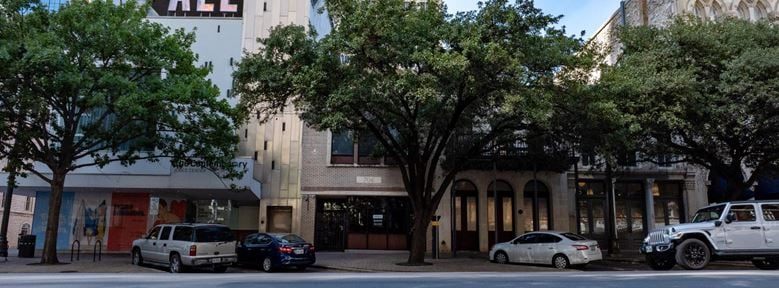 223 E 6th Street/512 San Jacinto Blvd, Austin, TX 78701 ...